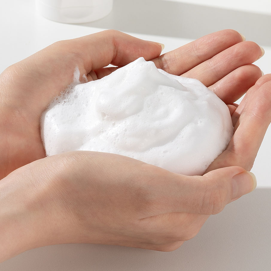 Yoon Skin Blackhead & Pore Deep Cleansing Foam